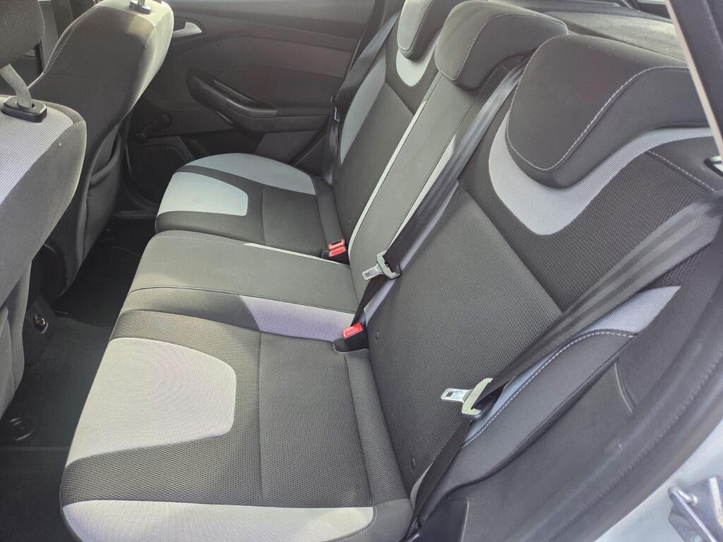 2013 Ford Focus 1.6 TDCi Zetec S Euro 5 (s/s) 5dr