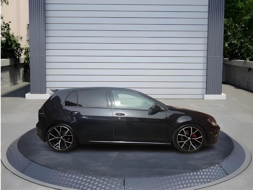 Volkswagen Golf 2.0 TDI BlueMotion Tech GT Euro 5 (s/s) 5dr