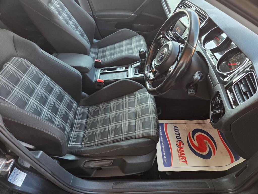 Volkswagen Golf 2.0 TDI BlueMotion Tech GT Euro 5 (s/s) 5dr