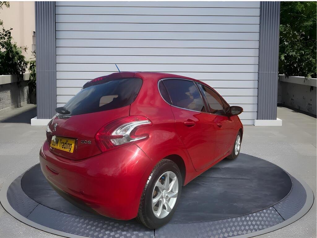 Peugeot 208 1.4 HDi Allure Euro 5 5dr
