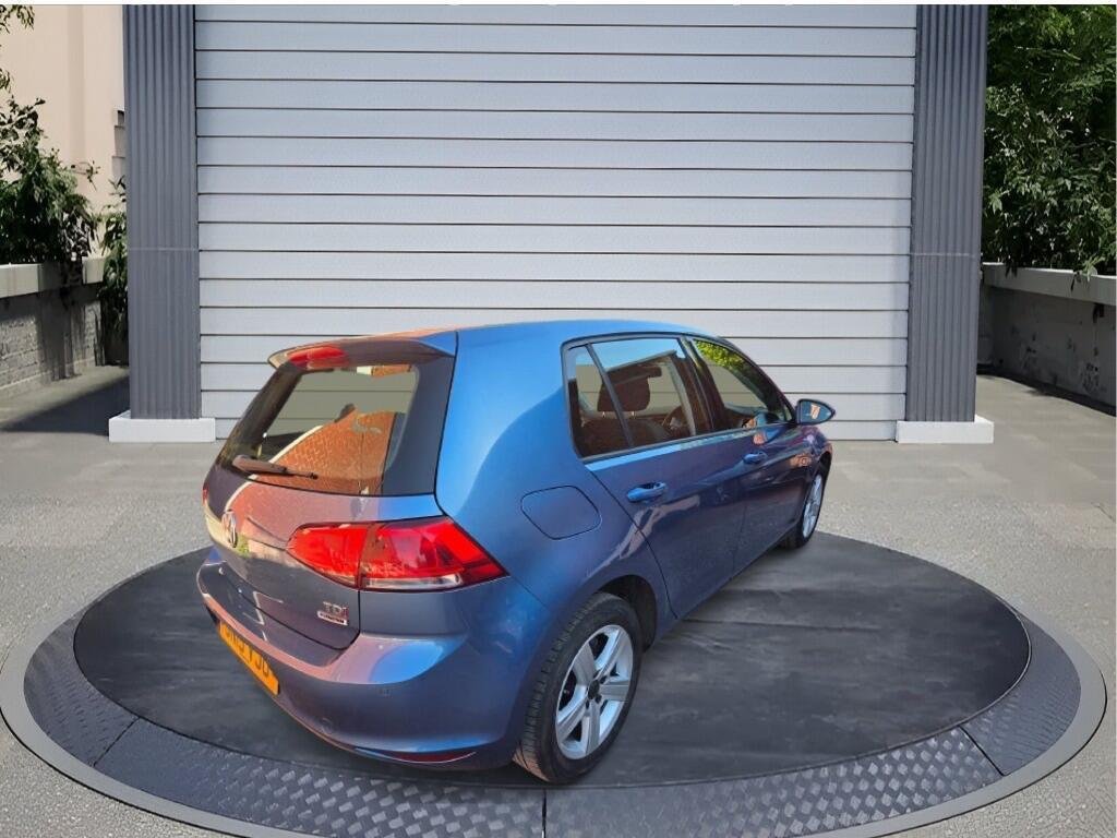 Volkswagen Golf 1.6 TDI BlueMotion Tech Match Euro 5 (s/s) 5dr