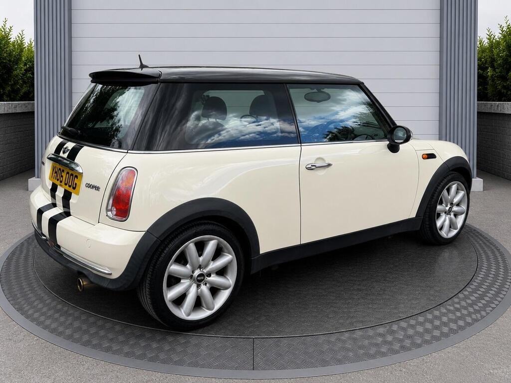MINI Hatch 1.6 Cooper Euro 4 3dr