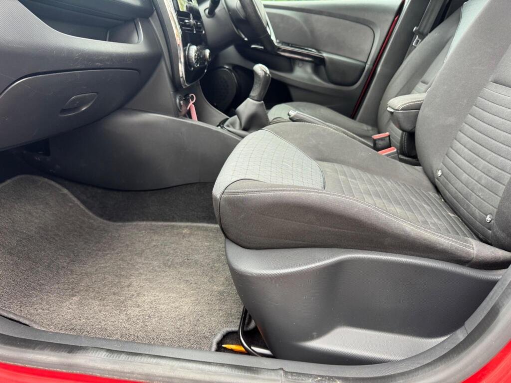 Renault Clio 0.9 TCe Dynamique S MediaNav Euro 5 (s/s) 5dr