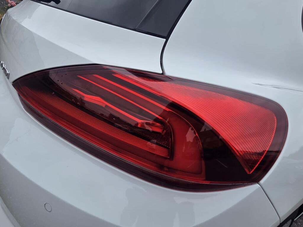 Volkswagen Scirocco 2.0 TDI BlueMotion Tech GT Euro 6 (s/s) 3dr £5,000