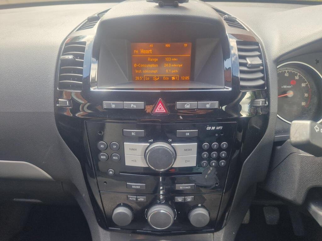 Vauxhall Zafira 1.6 16V Design Euro 5 5dr (SNav)
