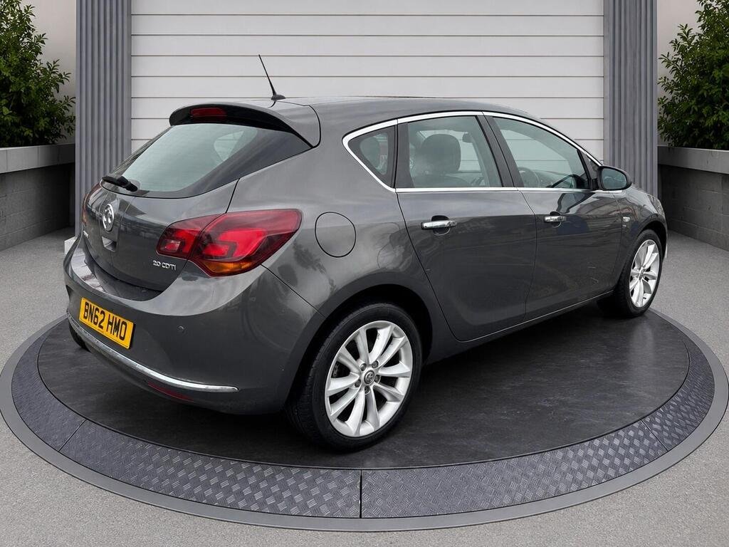 Vauxhall Astra 2.0 CDTi EcoFLEX SE Euro 5 (s/s) 5dr