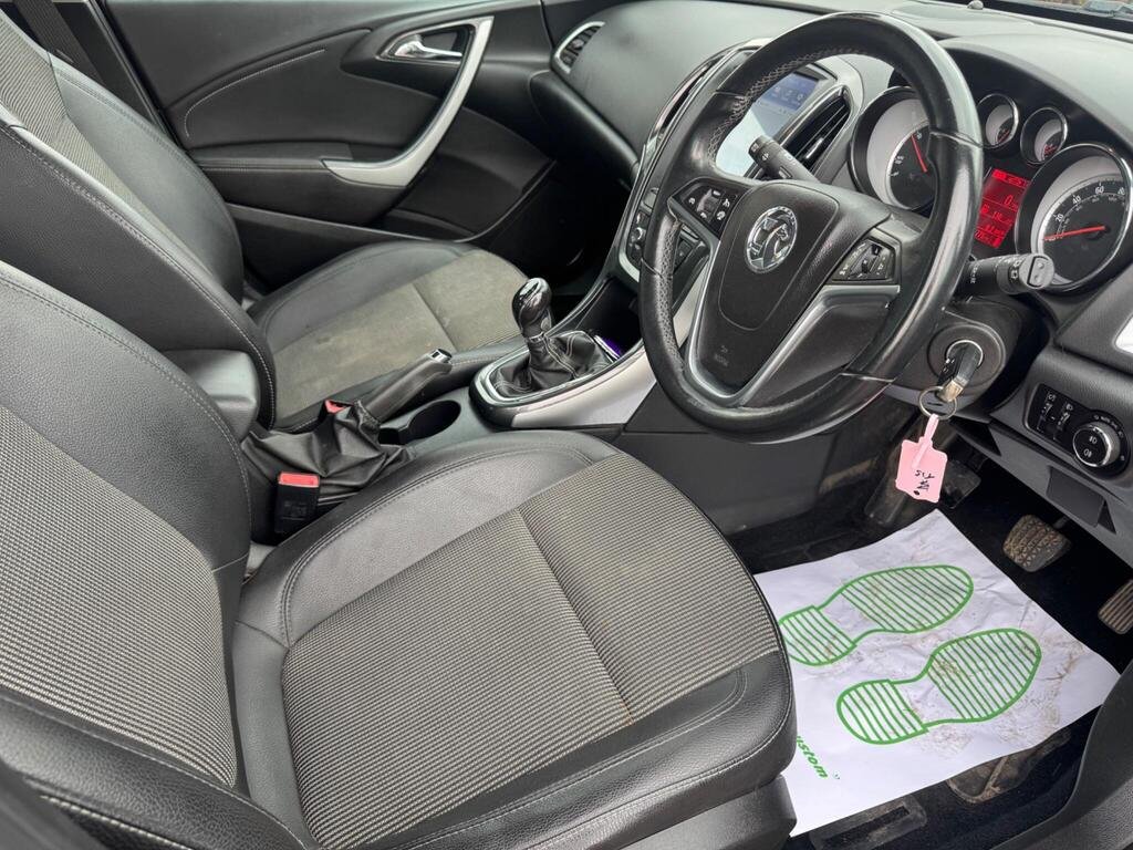 Vauxhall Astra 2.0 CDTi EcoFLEX SE Euro 5 (s/s) 5dr