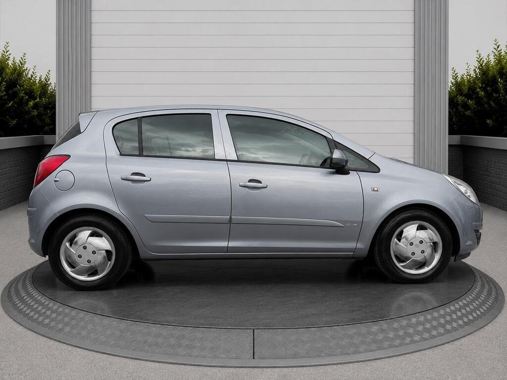 Vauxhall Corsa 1.2i 16v Club 5dr