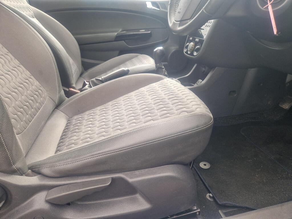 Vauxhall Corsa 1.4 16V SE Euro 5 3dr