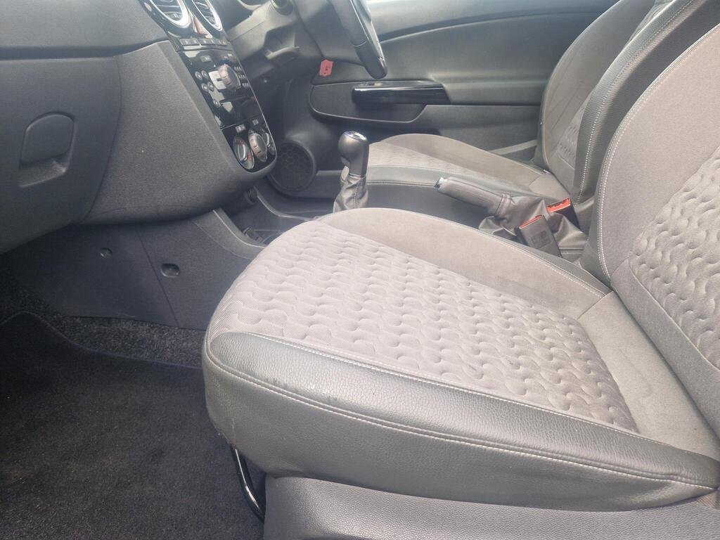 Vauxhall Corsa 1.4 16V SE Euro 5 3dr