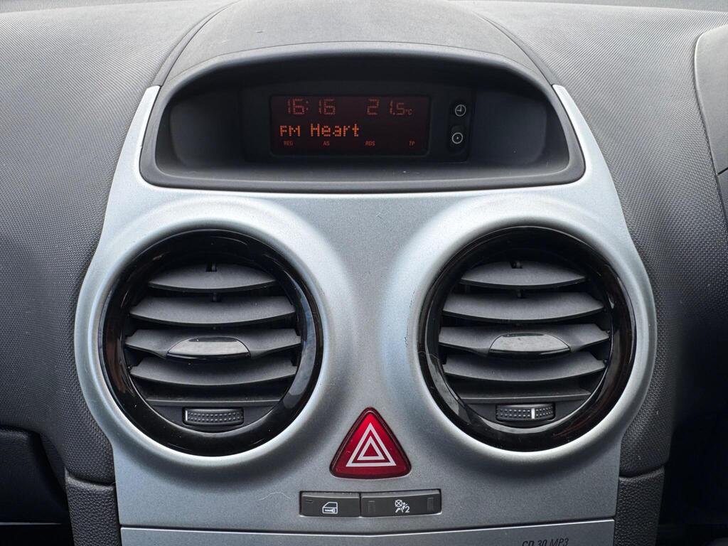 Vauxhall Corsa 1.0 EcoFLEX 12V Sting Euro 5 3dr