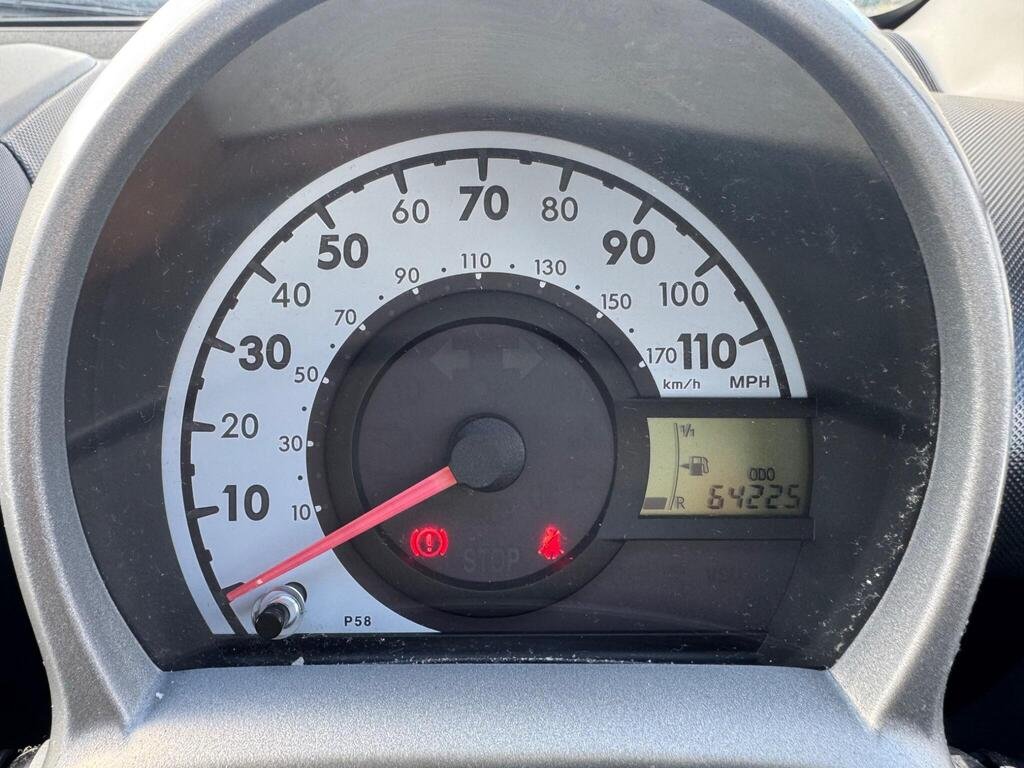 Toyota AYGO 1.0 VVT-i Ice Euro 5 5dr