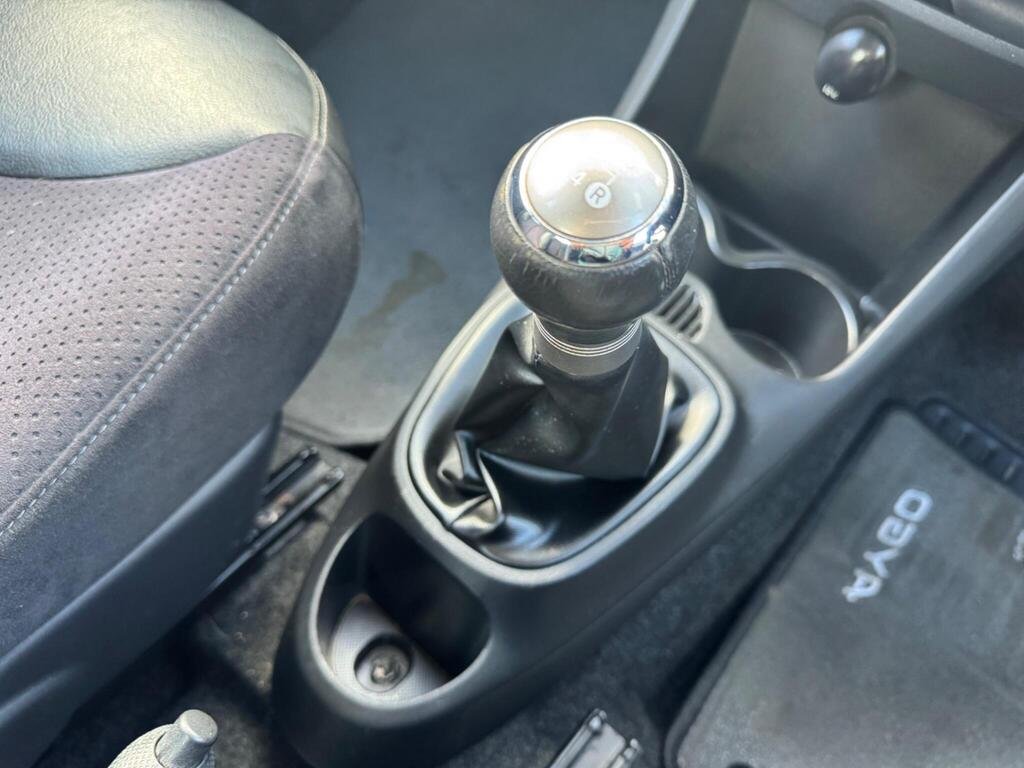 Toyota AYGO 1.0 VVT-i Ice Euro 5 5dr