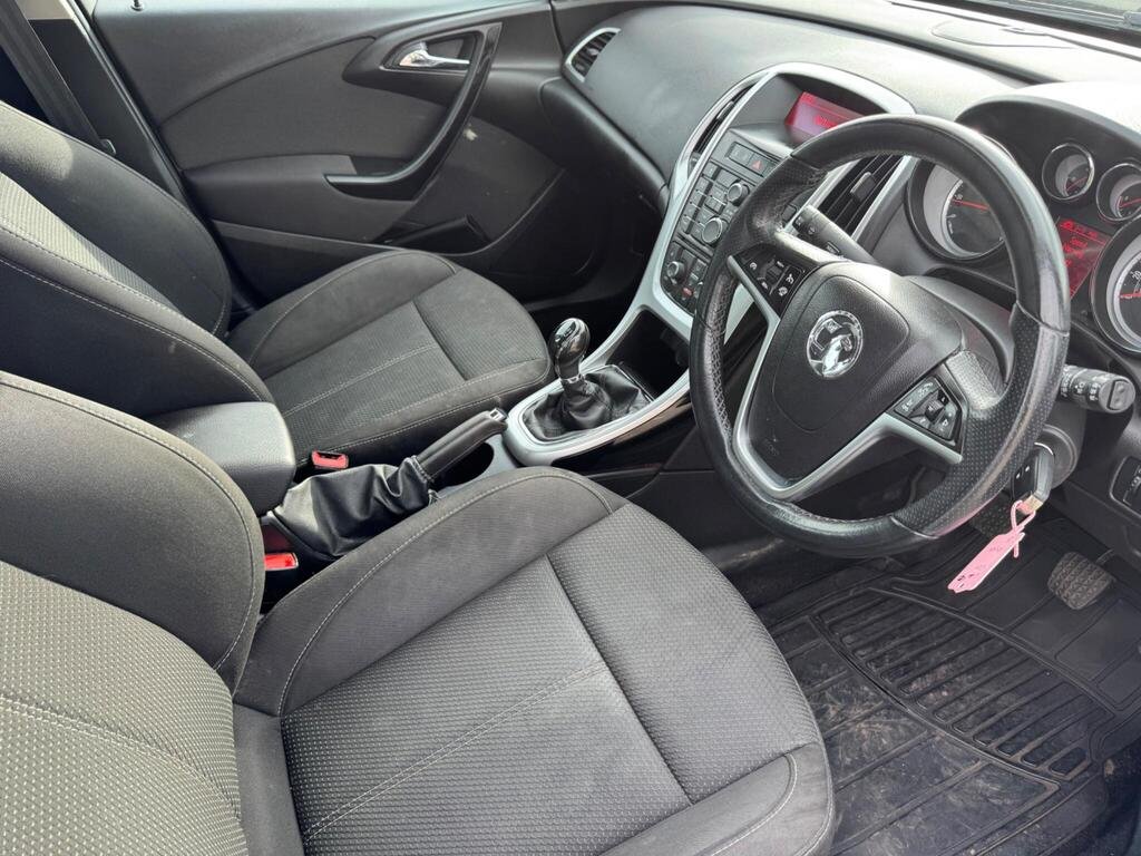 Vauxhall Astra 1.4 16v SRi Euro 5 5dr