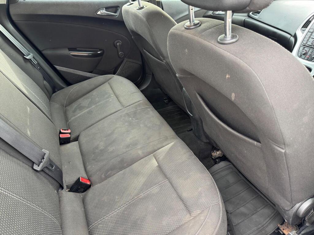 Vauxhall Astra 1.4 16v SRi Euro 5 5dr