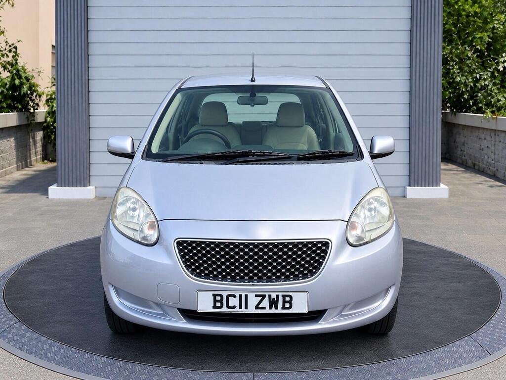 Nissan Micra 1.2 12V Acenta Hatchback 5dr Petrol CVT Euro 5 (80 Ps)